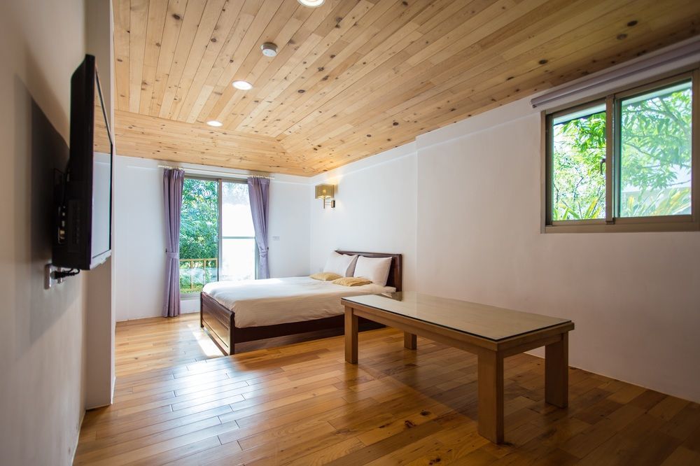 Hou Shan Ren Jia B&B Luye Exteriör bild